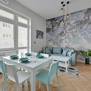 lion-apartments-nicea.sopothotels.com/