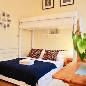 apartamenty-rakatravel-zamoyskiego.zakopanehotels.org/