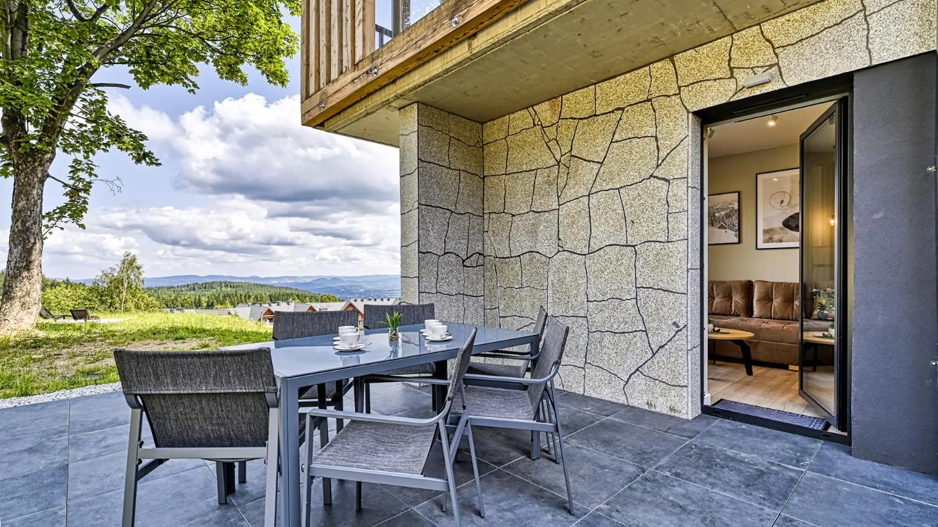 Orlik Vip Residence By Royal Aparts - Apartamenty Z Widokiem Na Sniezke, Blisko Wyciagu I Wang Karpacz 0*,  Polska